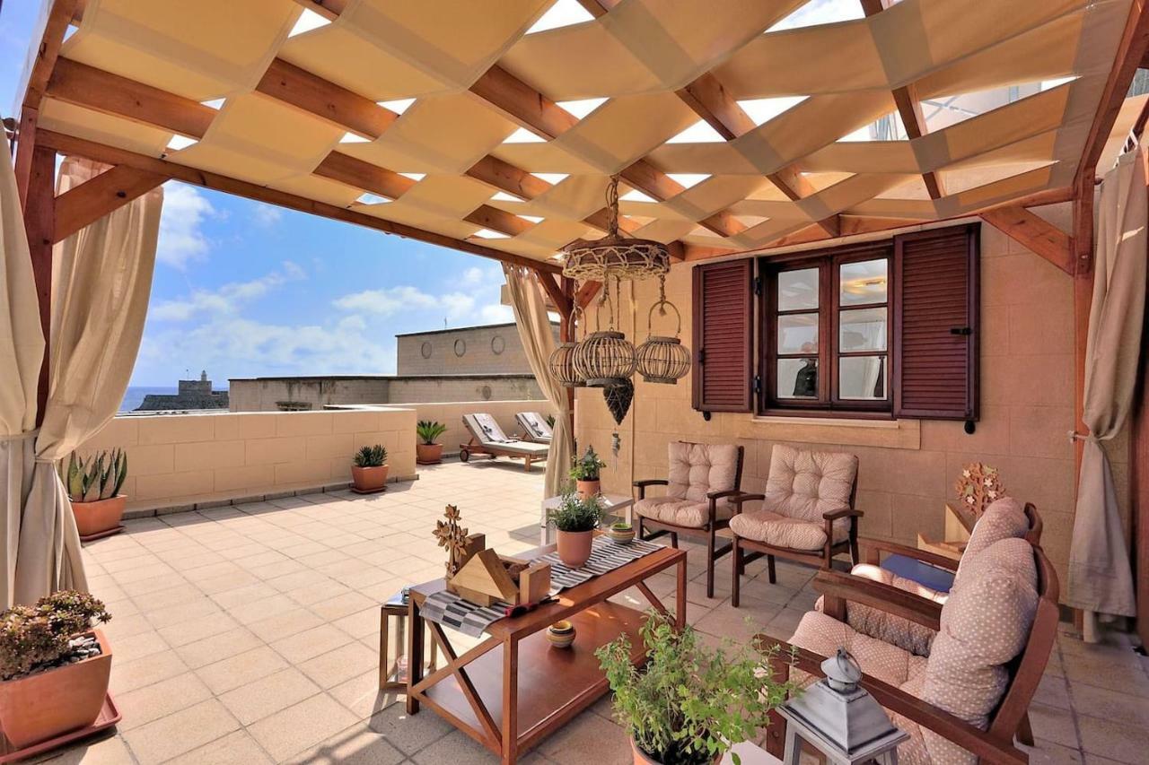 Center Penthouse - Medieval Town 10'- Beach 2' Rhodes City Exterior photo