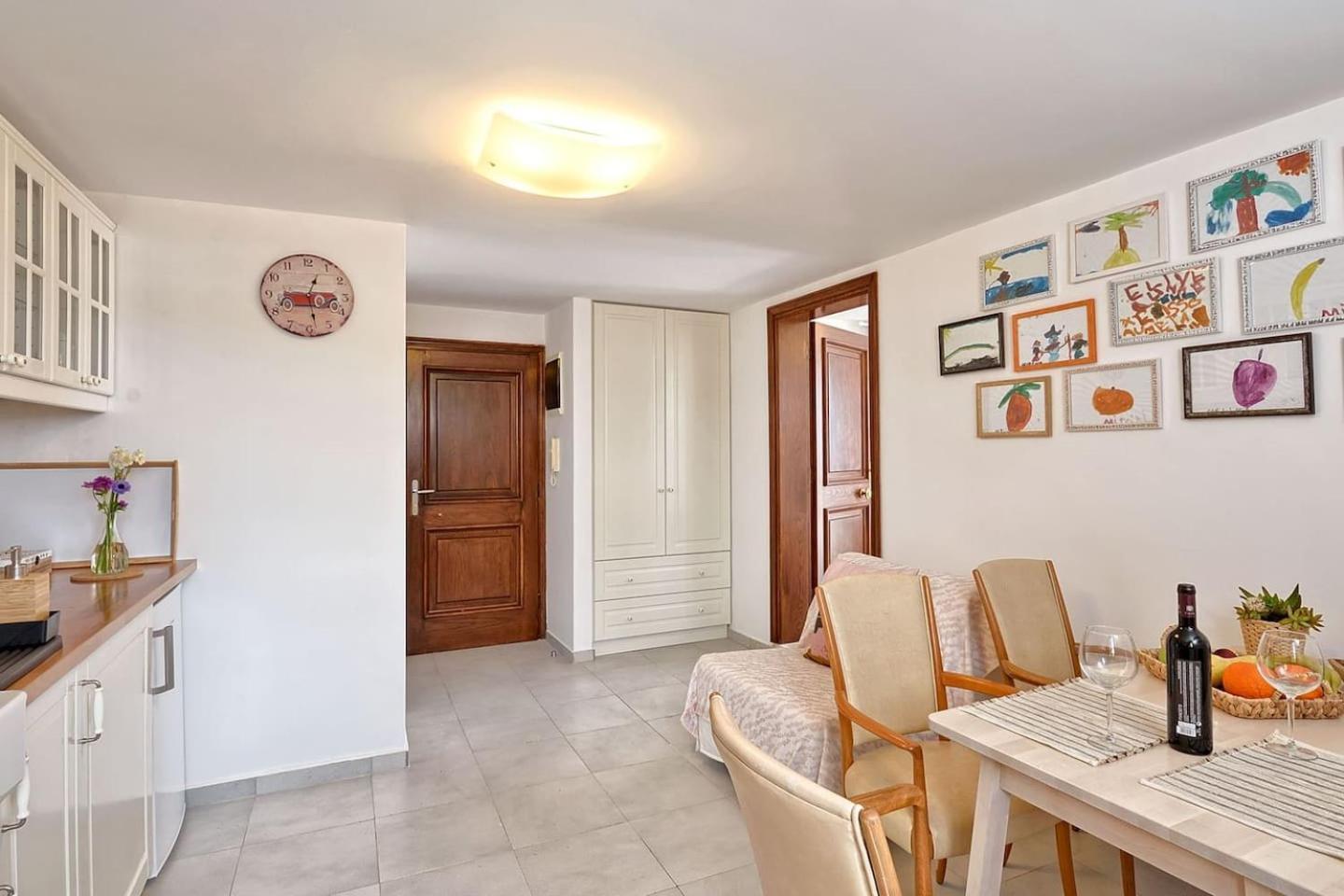 Center Penthouse - Medieval Town 10'- Beach 2' Rhodes City Exterior photo